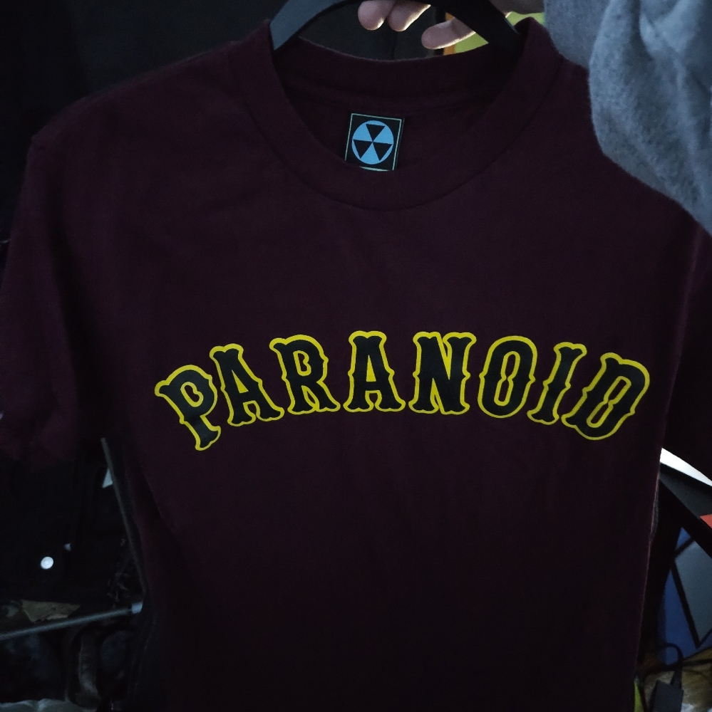 PARANOID shirt burgundy